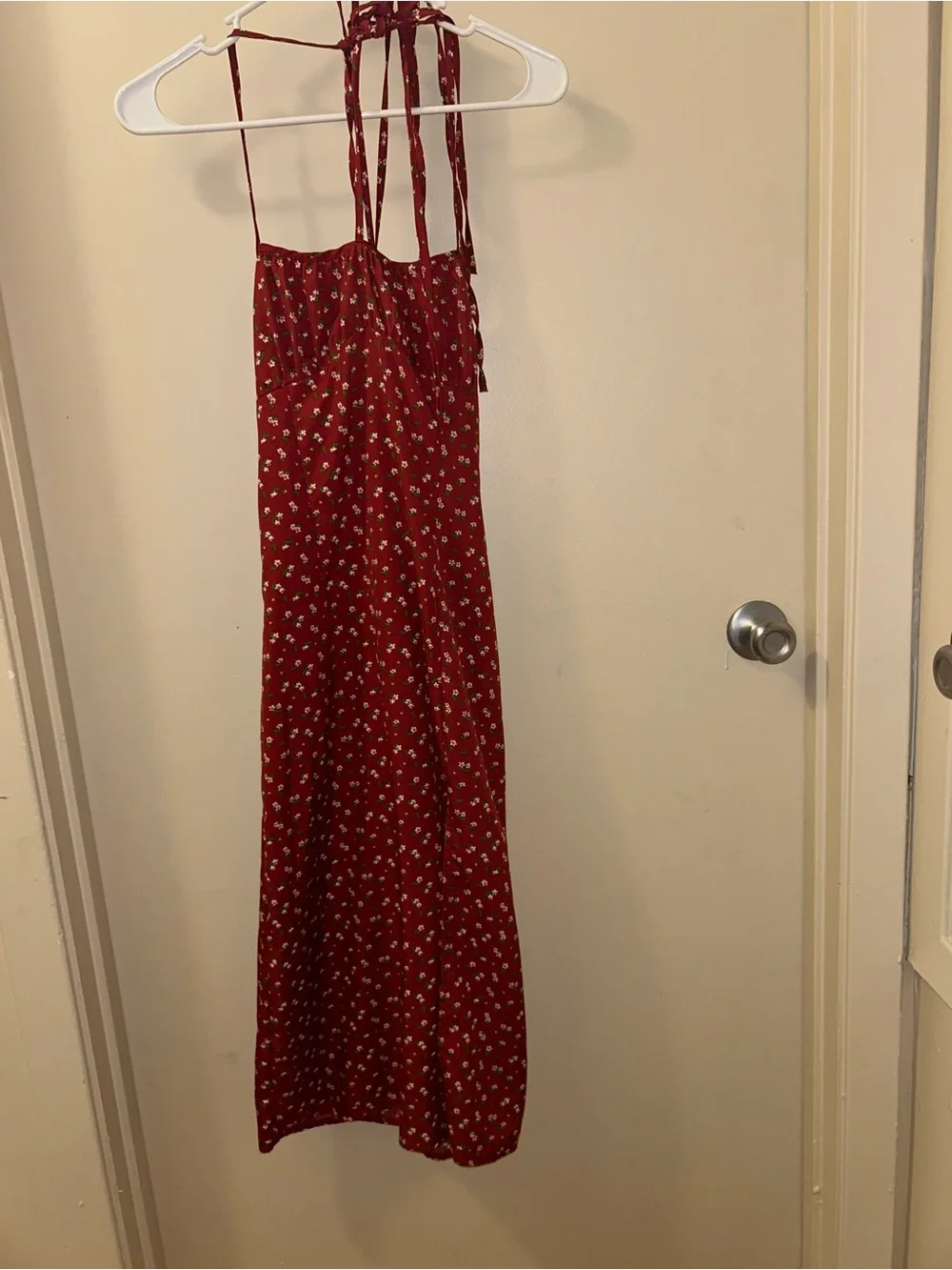 Dress - Picture 2 of 5